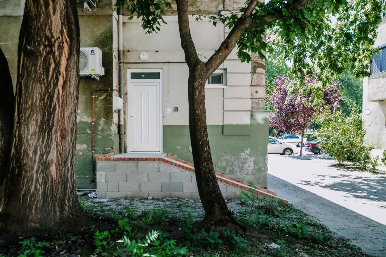 Smaragd Apartman Дьор Екстериор снимка
